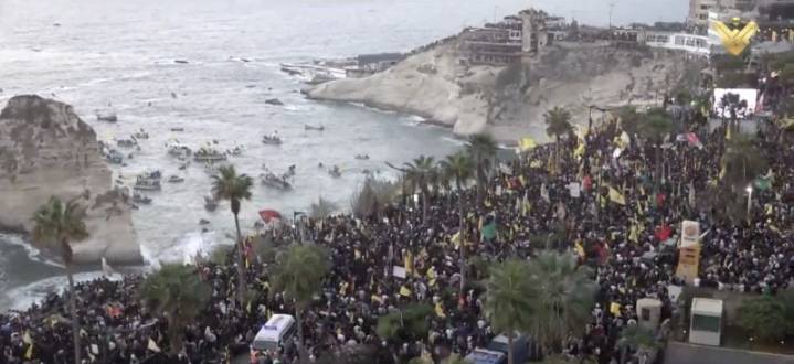 Hezbollah Defies Lebanon PM’s Ban to Honour Fallen Leaders