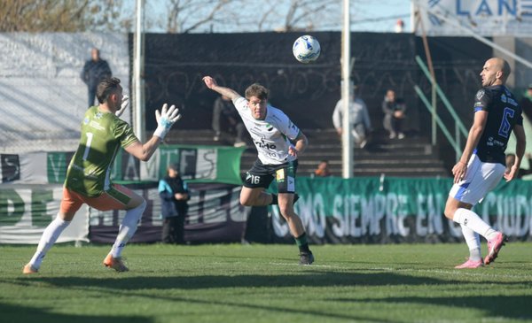 Villa Mitre le ganó 1 a 0 a Deportivo Rincón y cerró el Nonagonal en zona de clasificación