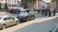 Agentes balean hombre que disparó contra vehículos policiales