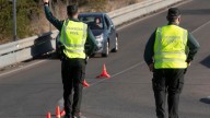 Paran a un sexagenario en un control rutinario en la AP7 y le pillan con un cargamento de cocaína y heroína
