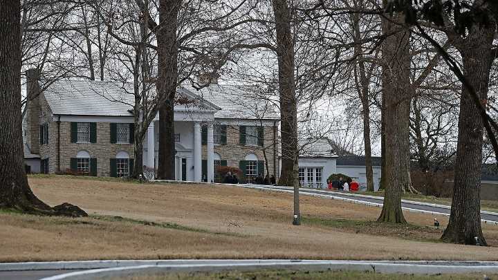 Missouri woman gets 4 years in prison for Graceland scheme