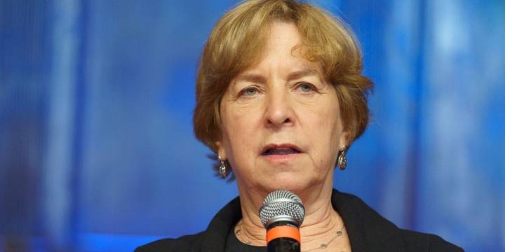 La visión de Vivian Schiller, directora ejecutiva de Aspen Digital, sobre la IA: innovación, alerta y oportunidades para el periodismo