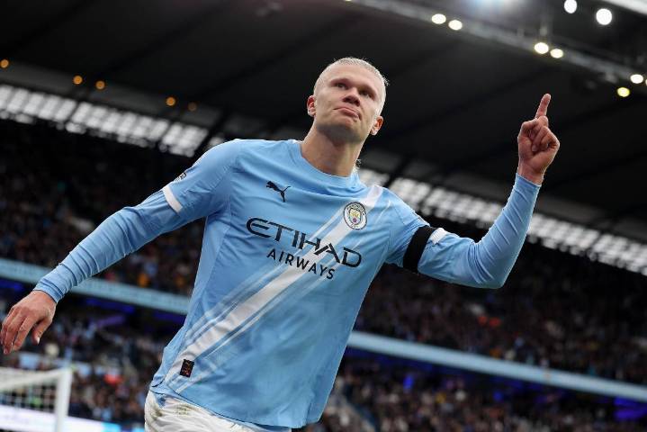 Haaland lidera la goleada del City al United en el Derby de Manchester