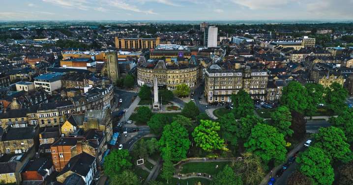 UK's poshest town that's 2 hours from Nottingham named 'best staycation spot'