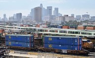 Trump firma decreto para reducir los aranceles de EE. UU. sobre autos japoneses al 15%