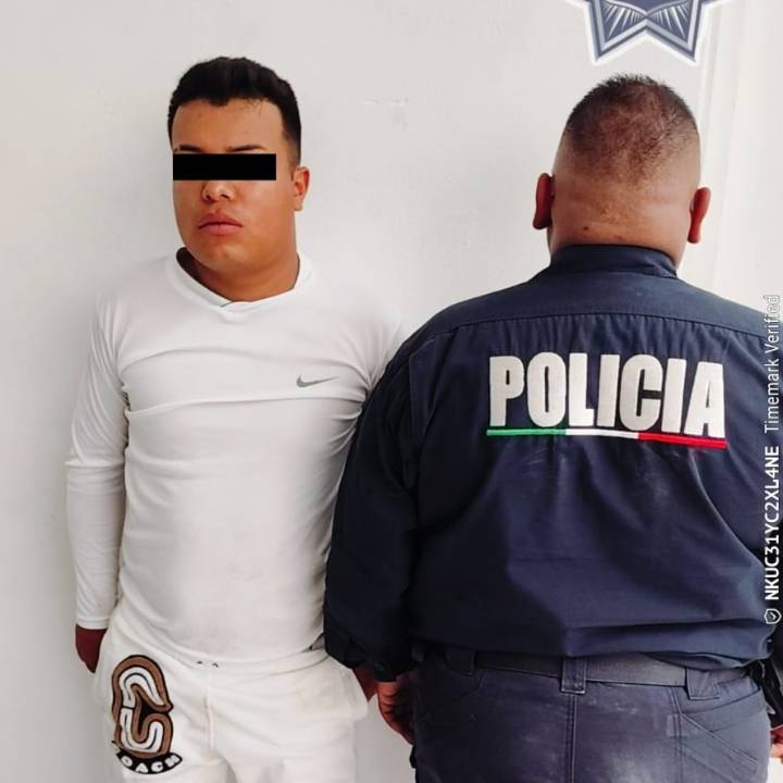 Detenido en Ecatepec tras persecución, le hallan arma hechiza y enfrenta resistencia de pobladores