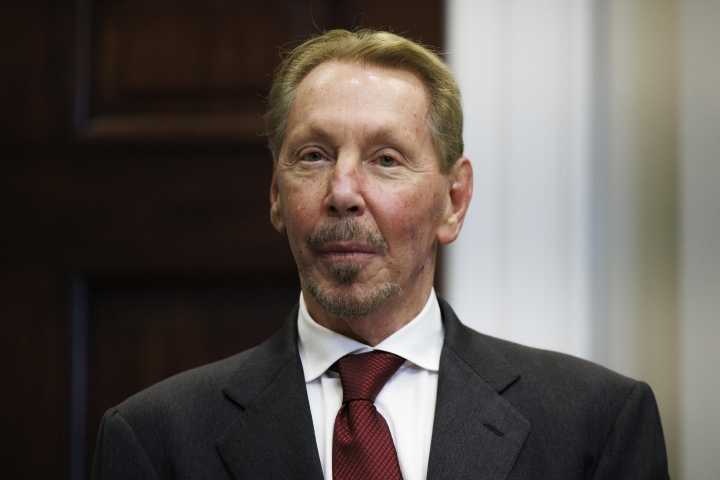 Larry Ellison supera a Elon Musk como la persona más rica del mundo en la lista Bloomberg