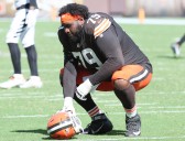 Browns trying to balance winning with youth movement