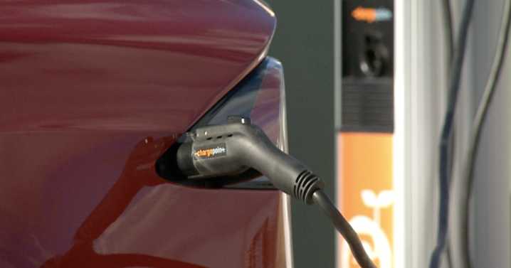 Deadline Approaches for Federal EV Tax Credit in Colorado