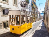 Portugal decreta luto nacional por víctimas del accidente en funicular de la Glória, Lisboa