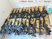 Desmantelan arsenal con 32 armas largas en Sinaloa