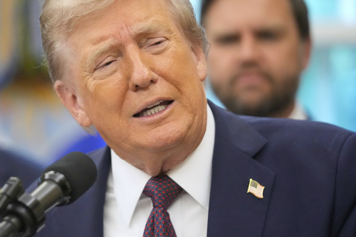 Trump aborda rumores sobre su salud después de varios días sin eventos públicos