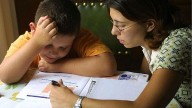 Expertos abordan propuesta del ministro de Educación de eliminar las tareas