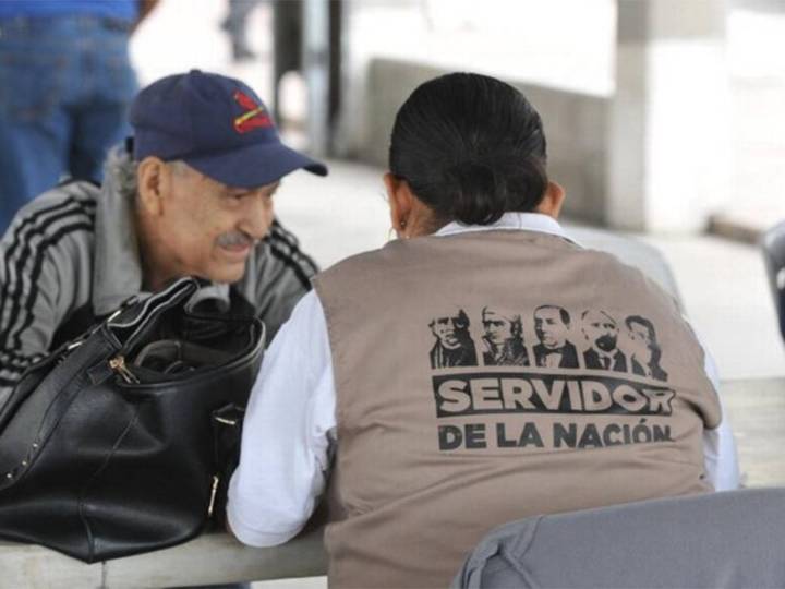 Pensión Bienestar: Si tu apellido empieza con esta letra, ya puedes cobrar 6 mil 200 pesos