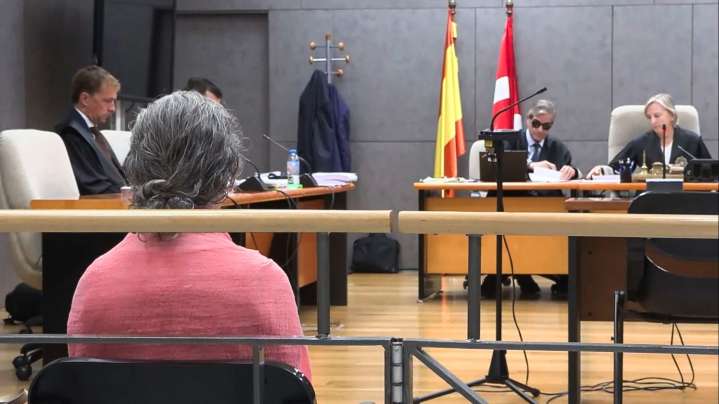 Arranca el juicio contra la enfermera acusada de simular que vacunaba a niños en en Santurtzi, Vizcaya
