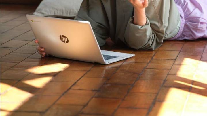 Ditch the old laptop - this 2-in-1 HP Chromebook Plus just scored $180 OFF at Best Buy