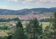 Este es el pueblo más alto de Castilla-La Mancha: tiene una ciudad encantada