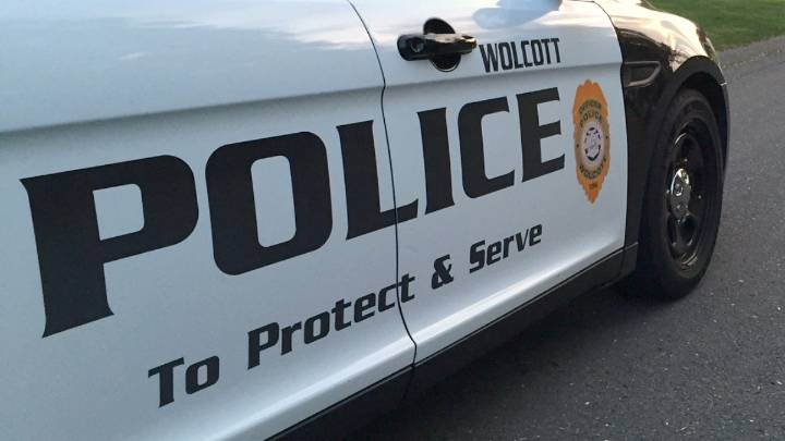 Officer dragged by vehicle after pulling over man wanted for robbery in Wolcott: PD