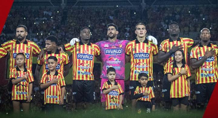 Blessd ‘no está ni tibio’: La dirigencia de Deportivo Pereira le puso precio al club y dejó al cantante ‘boquiabierto’