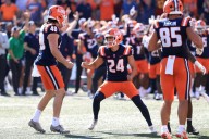 USC football loses to Illinois on last