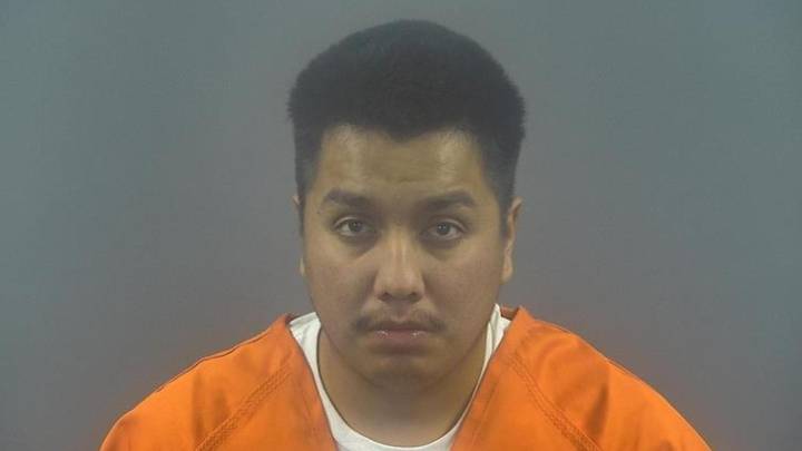 Man charged following vehicle pursuit in Bowling Green