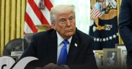 Trump amenaza con retirar licencias a canales de TV que lo critiquen