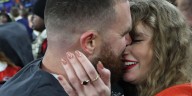 Travis Kelce Finally Breaks Silence on Taylor Swift Engagement: Everything He Said About Proposal & Wedding! | Jason Kelce, Slideshow, Taylor Swift, Travis Kelce | Just Jared: Celebrity News and Gossi