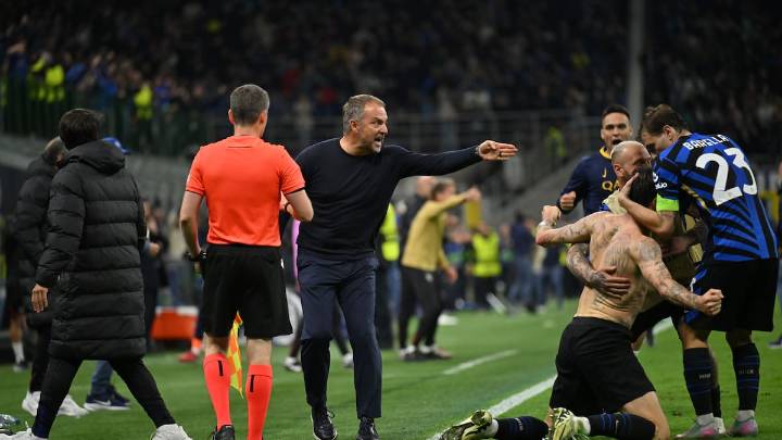 La UEFA 'absuelve' a Hansi Flick y el alemán podrá dirigir al Barça contra el Newcastle en el primer partido Champions