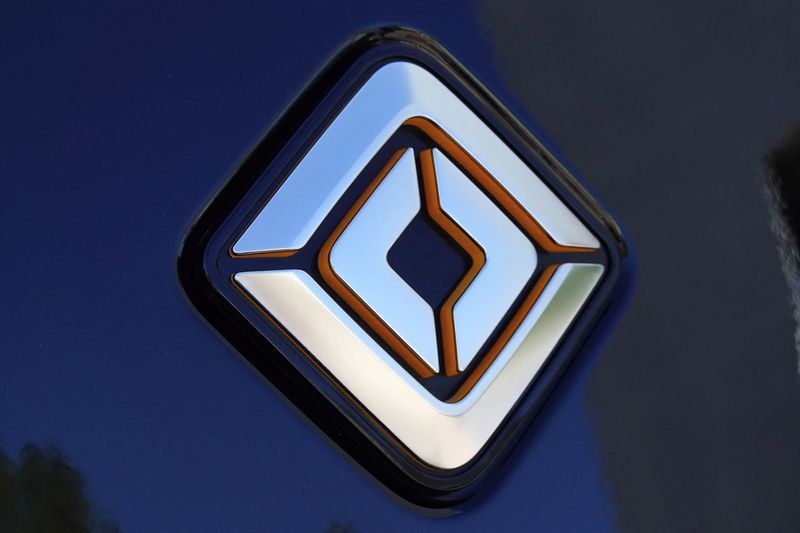 US auto safety regulator opens probe into 17,000 Rivian delivery vans