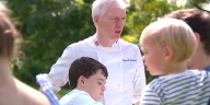 Chef travels 760 miles to cook breakfast for grieving community after Minneapolis school shooting