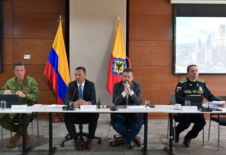 Gobierno Nacional fortalece seguridad de Bogotá con la llegada de 1.500 policías más durante los próximos 8 meses