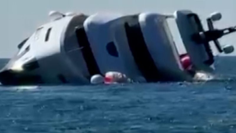 Luxury yacht sinks minutes after launching in Turkey