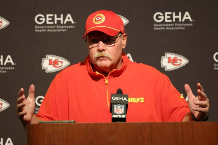 Chiefs give Xavier Worthy update, talk Super Bowl rematch vs. Eagles