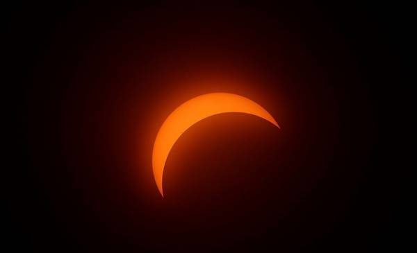 Último eclipse solar del año: así será el evento que podrá verse desde Argentina