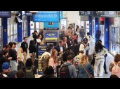 Few delays, cancellations as airlines see most Labor Day weekend travelers in 15 years