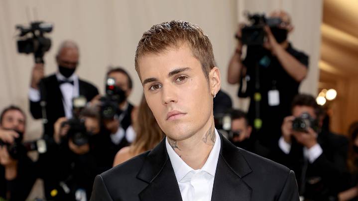 Justin Bieber Reveals New Album 'Swag 2'