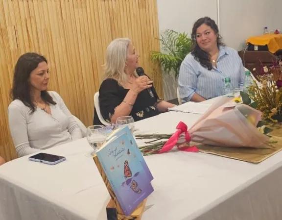 Autora jardinense presentó su primer libro: ‘Soy Lucía’