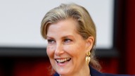 Duchess Sophie goes shopping in 'tailored' business suit