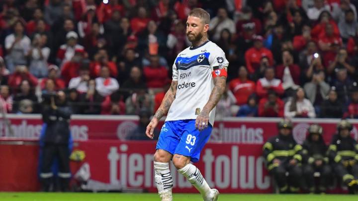 ¿Soberbia de Sergio Ramos o acierto de Antonio  Mohamed en el penalti fallado vs. Toluca?