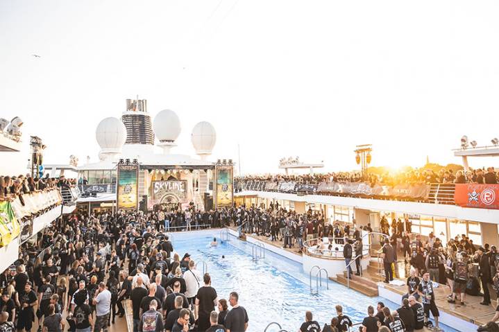 Mein Schiff 6 to Host Full Metal Cruise XIII