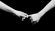 El lado oscuro del amor: el Horóscopo Negro revela los signos del zodíaco que más sufrirán en septiembre entre llantos y despedidas