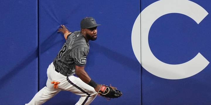Mets lose in 11th inning to Nationals
