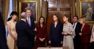 Los Reyes y la Princesa conocen el pergamino de 600 años que creó el título de Viana