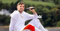 UK Elvis fan beats world record by singing non