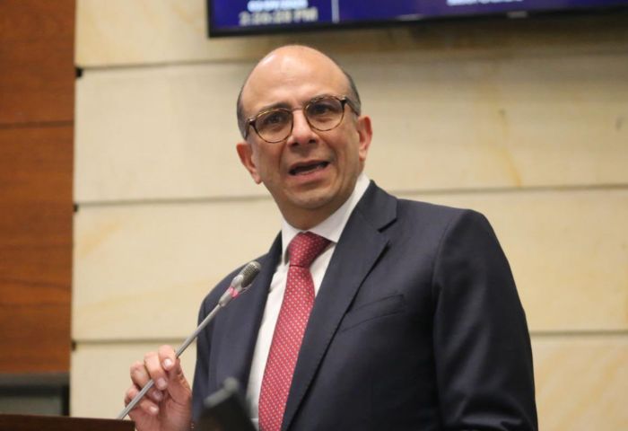 Elegido Carlos Camargo nuevo magistrado de la Corte Constitucional