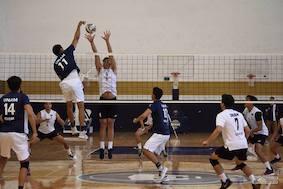 Vaqueros URN inician temporada de la Conferencia Nacional de Voleibol