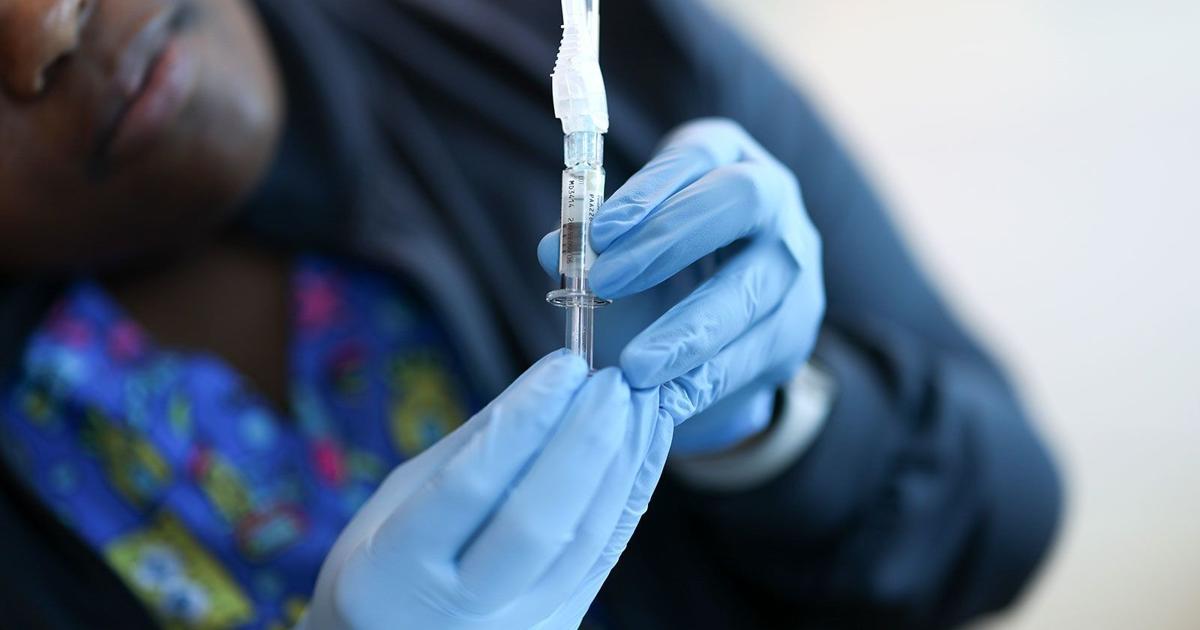 Gov. Evers acts to support vaccine access in Wis. amid federal challenges