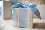 Dear Abby: My large extended ‘family’ expects gifts on special occasions, but I don’t know these people