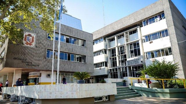 ¿Cómo funcionarán los servicios en Capital para el feriado del Día del Maestro?