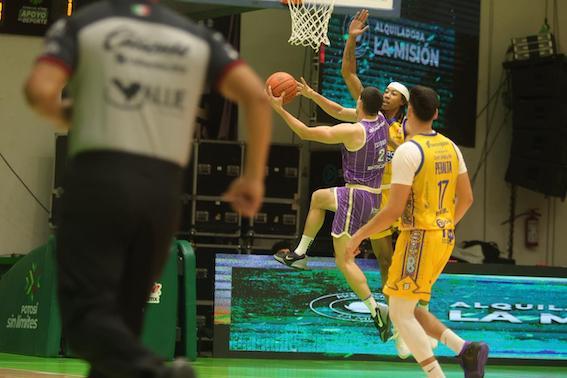 Dorados de Chihuahua venció 89-57 a los Santos del Potosí esta noche